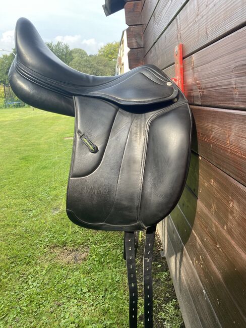 Toller Dressursattel von Amerigo aus 2017, Amerigo  Vega , Jennifer Lüsenbring , Dressage Saddle, Wuppertal, Image 4