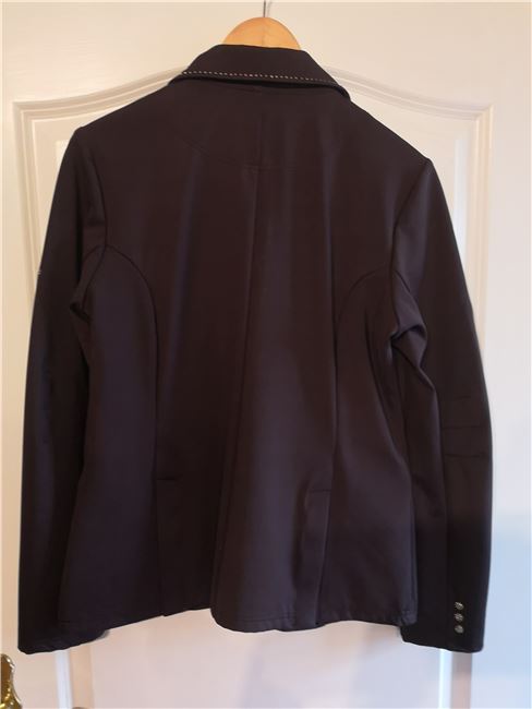 Braunes jacket, Equi Theme , Jenny B. , Turnierbekleidung, Wittendorf, Abbildung 3