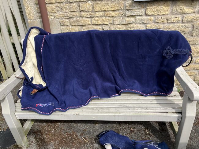British Eventing navy woollen rug, British Eventing  Day rug, Mary, Biżuteria jeździecka, Somerset 