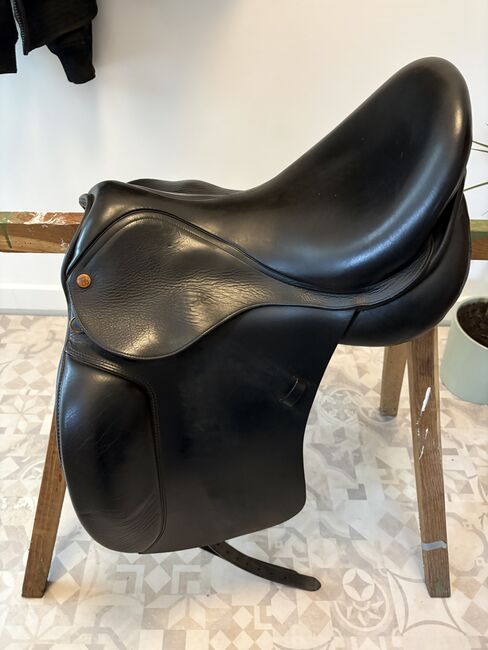Brockmann & Bernsee Dressursattel 18” | Baujahr 2020 | sehr guter Zustand, Brockmann und Bernsee, Nadine, Dressage Saddle, Sprockhövel 