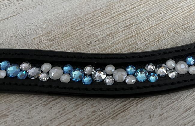 Stirnriemen "Wintertraum" mit original Swarovski, DIY original Swarovski, Jule, Browbands, Münchenbernsdorf, Image 3