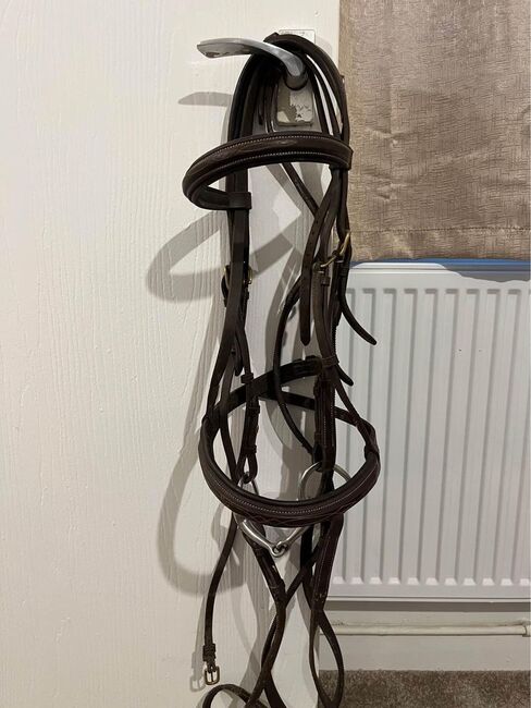 Brown leather cob bridle, Shires, Leigha wignell, Bridles & Headstalls, New Brinsley, Image 2