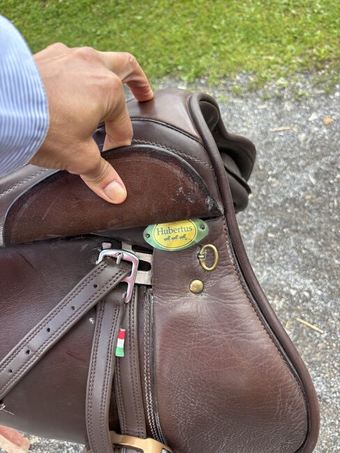 Brown leather comfortable Saddle, Hubertus , Cristina Bonilla, Other Saddle, Origlio