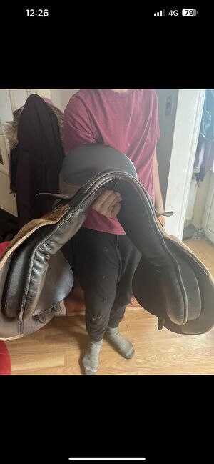 Brown leather saddle, Lauren Mills, All Purpose Saddle, Durham, Image 2