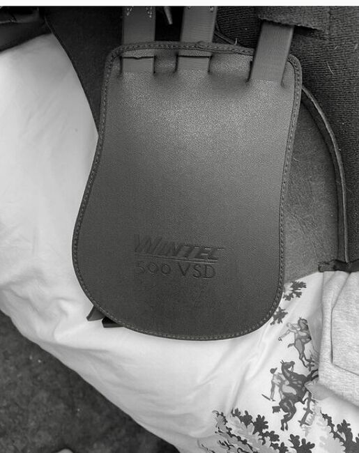 Brown Wintec 500 VSD saddle, Wintec  500 VSD, Gemma Hurst, All Purpose Saddle, Carlton in Lindrick, Image 3