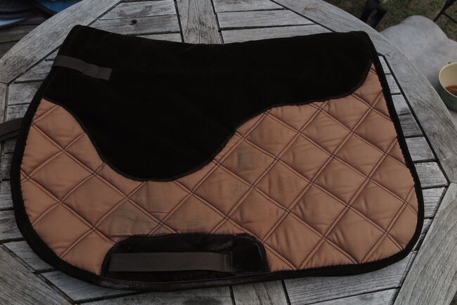 braun, beige Schabracke pony, Sophia Mücket , Dressage Pads, Groß Breesen 