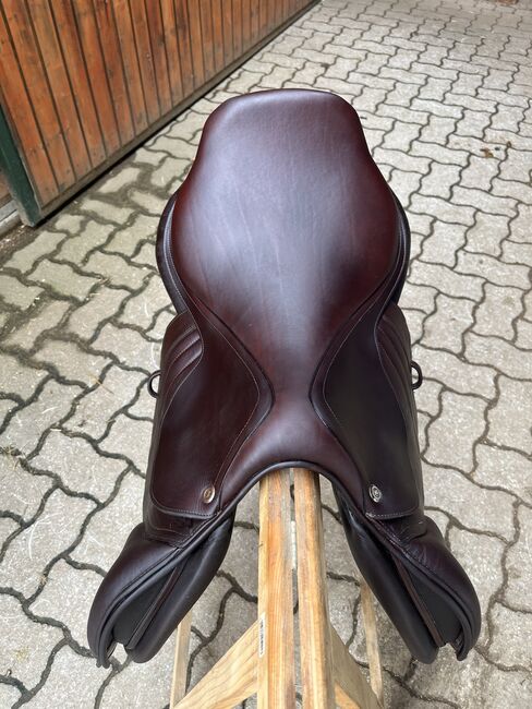 brauner Springsattel CWD SE02 17,5“ 3C, CWD SE02 17,5“ 3C, AP, Jumping Saddle, Klagenfurt/WS, Image 2