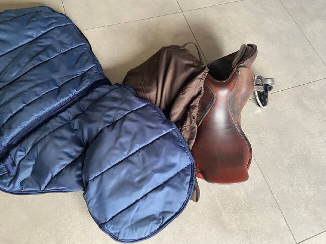Bruno Delgrange: selle de dressage / Dressursattel, Ella, Siodła ujeżdżeniowe, Glarus, Image 4