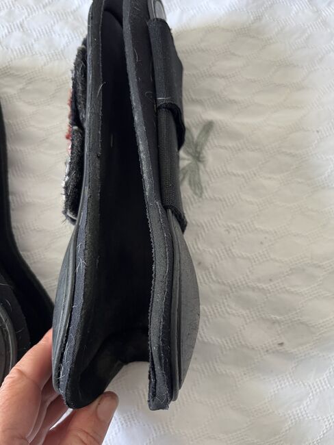 Brushing boots - size full, Jeanette Alison Caw, Tendon Boots, Sheffield, Image 3