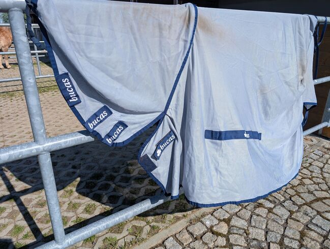 Bucas Buzz Off Full Neck - silver / navy - Fliegendecke / Ekzemerdecke, Bucas Bucas Buzz Off Full Neck - silver / navy , Peter, Derki dla konia, Dresden Gompitz, Unkersdorf, Image 6