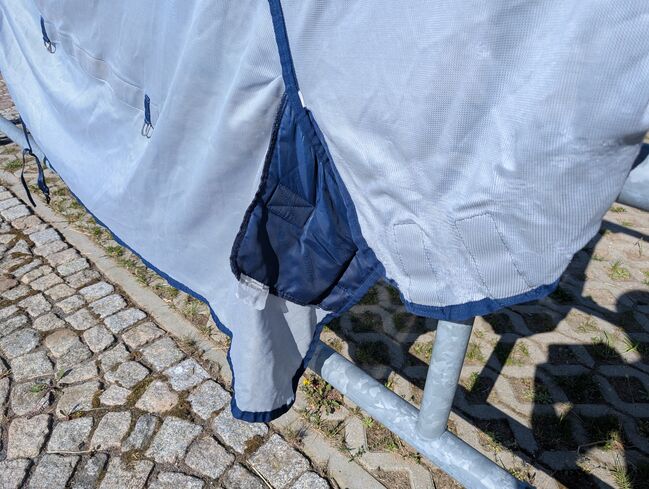 Bucas Buzz Off Full Neck - silver / navy - Fliegendecke / Ekzemerdecke, Bucas Bucas Buzz Off Full Neck - silver / navy , Peter, Derki dla konia, Dresden Gompitz, Unkersdorf, Image 8