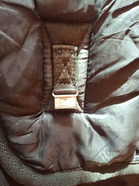 Bucas Regendecke high neck 300g 140 cm, Bucas High Neck 300 gr, Dorit Erdmann , Pferdedecken, Berlin, Abbildung 3