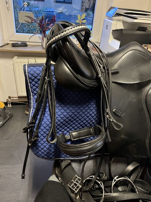 Busse  Anky Salino Dressur Sattel 17.5, Busse Anky Salino , Petra Stepholt, Dressage Saddle, Kevelaer , Image 2