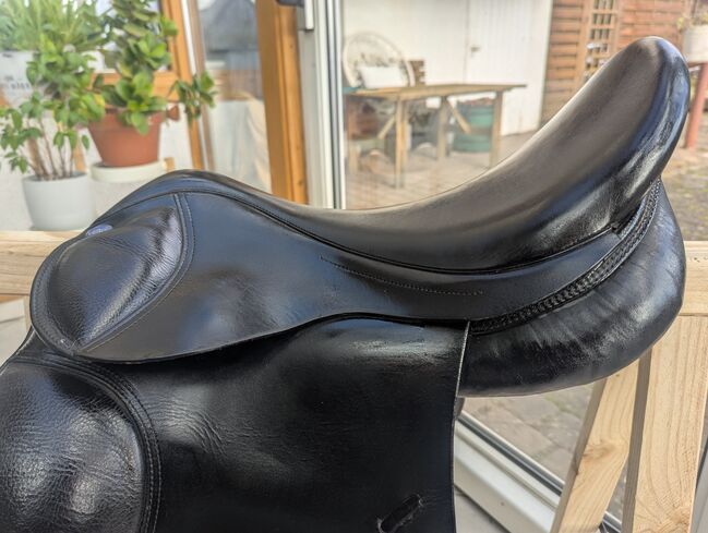 Busse Solibel Cadiz Dressursattel 17,5, Busse Solibel Cadiz, Constanze, Dressage Saddle, Leimen, Image 7
