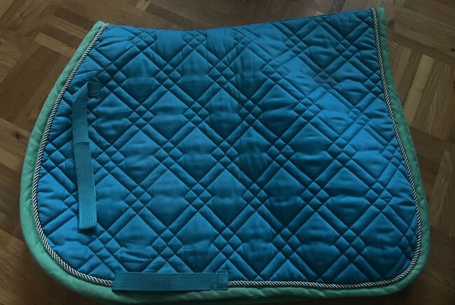 Buße Springschabracke, Busse, Nina, Dressage Pads, Burgbernheim 