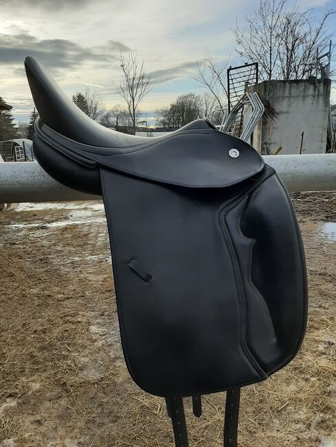 Butterfly Dressursattel 17 Zoll, Butterfly  Claudia , Lisa, Dressage Saddle, Chemnitz