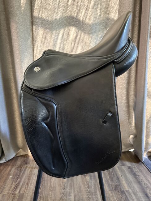 Butterfly Dressursattel Michael Putz 17", DT Saddlery, Nathalie den Boer, Dressage Saddle, Dreischor