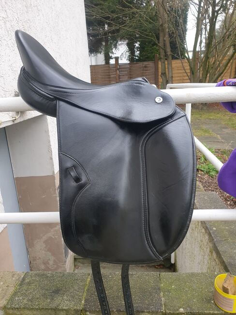 Butterfly sattel Uta graf 18 zoll, Butterfly  Uta graf, Jennifer schnee , Dressage Saddle, werne, Image 7