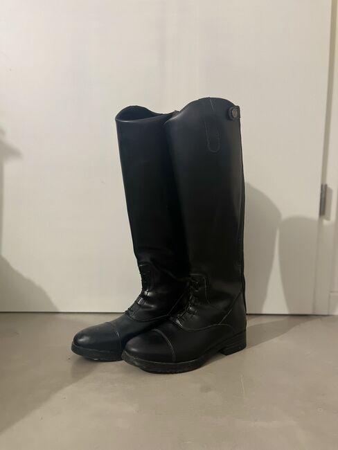 Reitstiefel, Steeds , Nadine Çolakoğlu, Oficerki jeździeckie, Ludwigshafen 