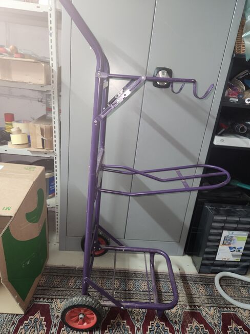 Sattel Caddy, Michaela Riegler , Travel Equipment, Saulburg