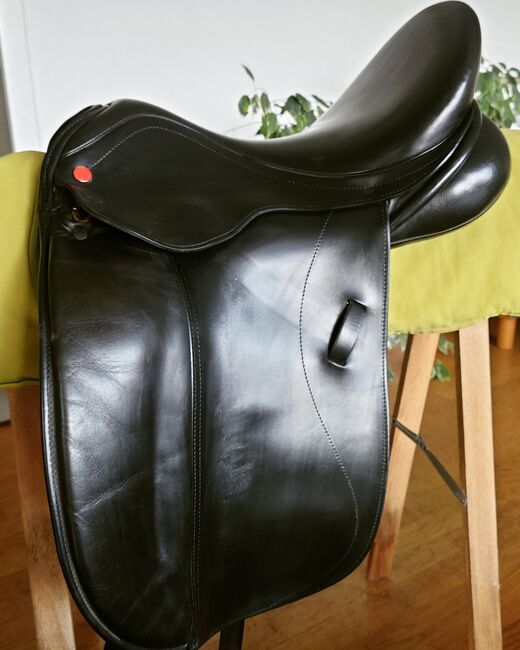 Capreole Dressursattel, 17 Zoll, schwarz, Capreole, Claudia Sauer, Dressage Saddle, Heusweiler