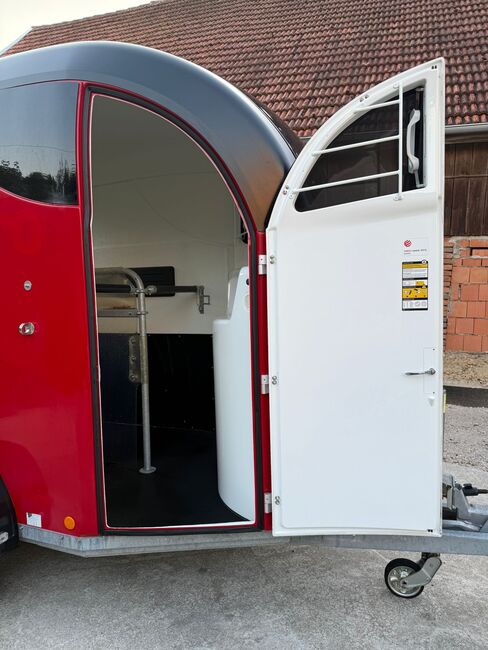 Careliner M Pferdeanhänger, Careliner M, Sport- und Freizeitpferde Fuchs (Sport- und Freizeitpferde Fuchs), Pferdeanhänger, Ehingen, Abbildung 15