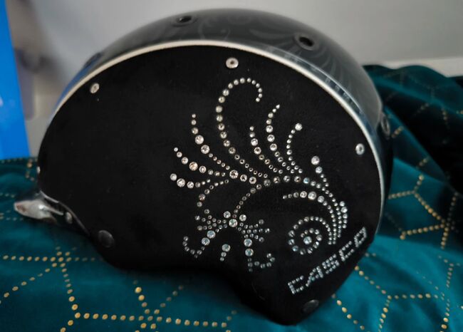 Casco Spirit Crystal Floral Gr.M, Casco  Spirit 3, Nelly, Riding Helmets, Augsburg 