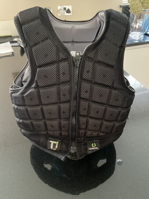 Champion Childs Ti22 Body Protrctor, Champion Ti22, Kevin Jones, Sicherheitswesten & Rückenprotektoren, Crickhowell 