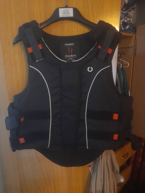 Champion Freedom Body Protector, Champion Freedom , Janine Chisnall, Safety Vests & Back Protectors, Richardsbay