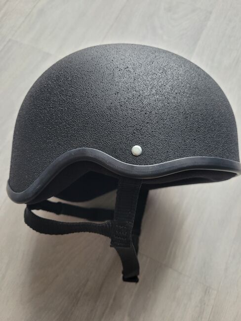 Champion Junior Plus Jockey Helmet/Skull Cap PAS015:2011 Sizes 51/6 1/4 /00, Champion Junior Plus  Skull Cap size 51, Kathy, Riding Helmets, Chester, Image 2