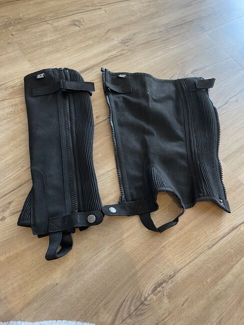 Chaps Waldhausen, Waldhausen  Chaps , Laura , Half Chaps, Mühlhausen , Image 3