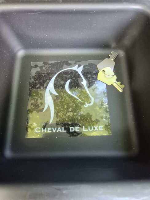 Cheval de Luxe Putzbox, Sandy, Putzzeug, Singen, Abbildung 3