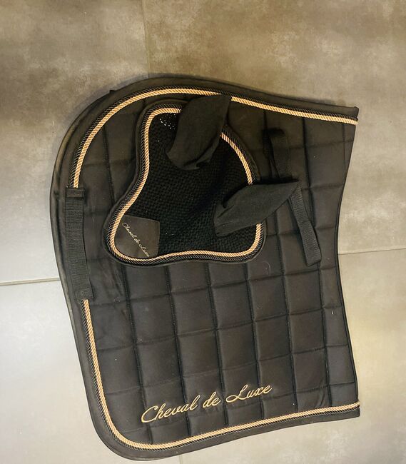 Schabracke Cheval de Luxe mit passenden Fliegenohren, Cheval de Luxe, Ivi , Dressage Pads, Pohle