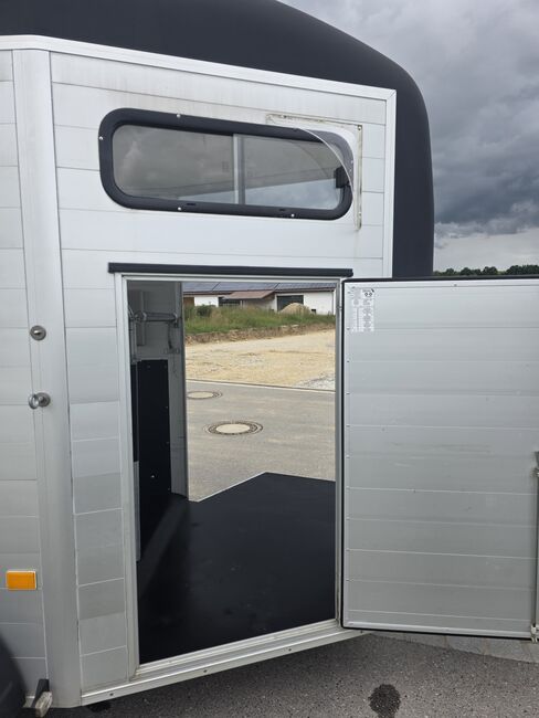 Cheval liberte Touring mit Frontausstieg, mona, Horse Trailers, Petershausen, Image 3