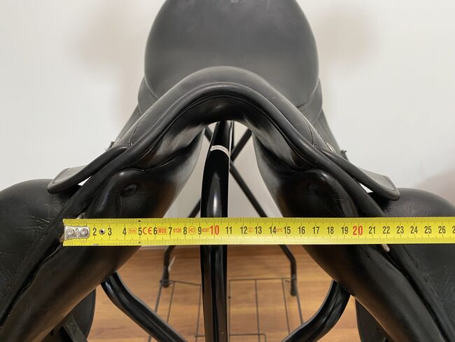 Childeric DHE 17L Dressursattel, Childeric DHE, Csilla Nagy, Dressage Saddle, Vecsés, Image 10