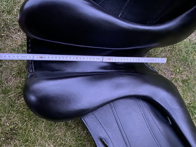 Childeric Dressursattel 18“ Top Zustand, Childeric  DSG, Angelika Goppert, Dressage Saddle, LiTZENDORF, Image 9