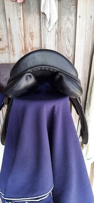 Childeric Dressursattel 17,5 top Zustand, Childeric , Maresa, Dressage Saddle, Pfullingen, Image 2