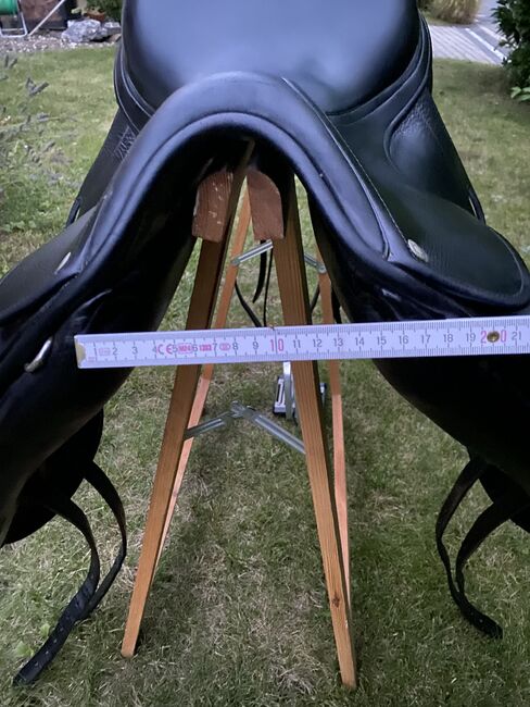Childeric Dressursattel 18“ Top Zustand, Childeric  DSG, Angelika Goppert, Dressage Saddle, LiTZENDORF, Image 4