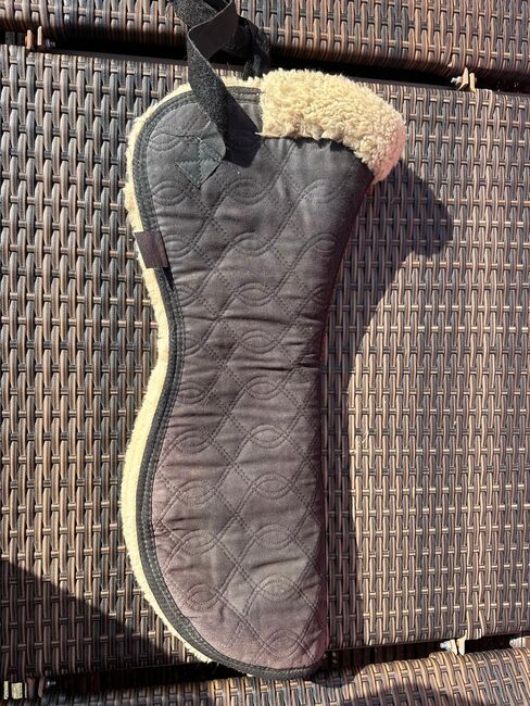Christ Lammfellpad, Warmblut, VS, Christ, Laura , Other Pads