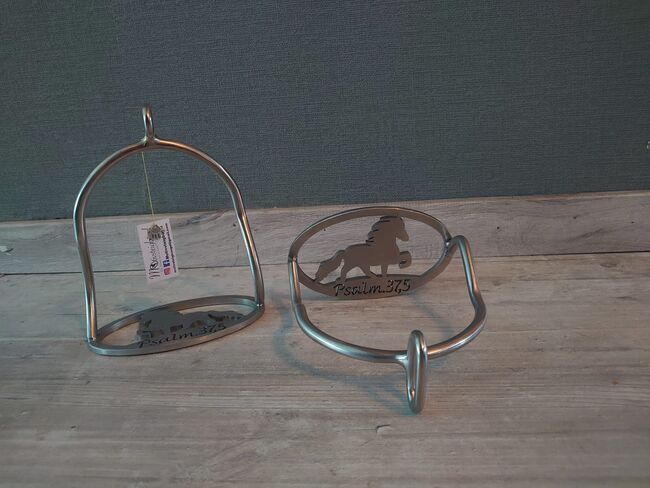 christliche Island-Reiter aufgepasst!, Motivsteigbügel Islandsteigbügel, Petra, Saddle Accessories, Eschweiler