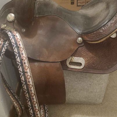 Circle Y barrel saddle, Circle Y The Proven, Gillian Fisher, Western Saddle, Hopkins, Image 2