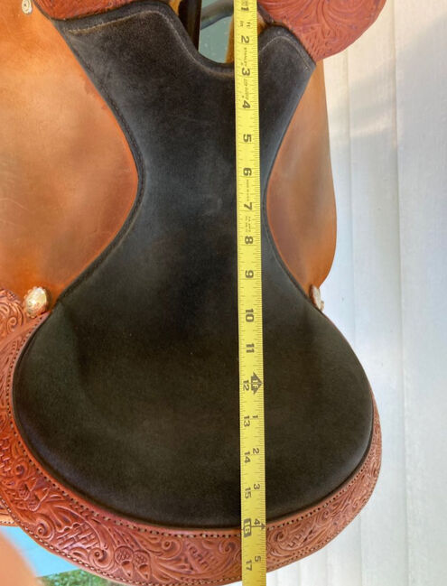 Circle Y The Proven Barrel Saddle 16”, Circle Y, Molly, Western Saddle, Columbiaville, Image 4