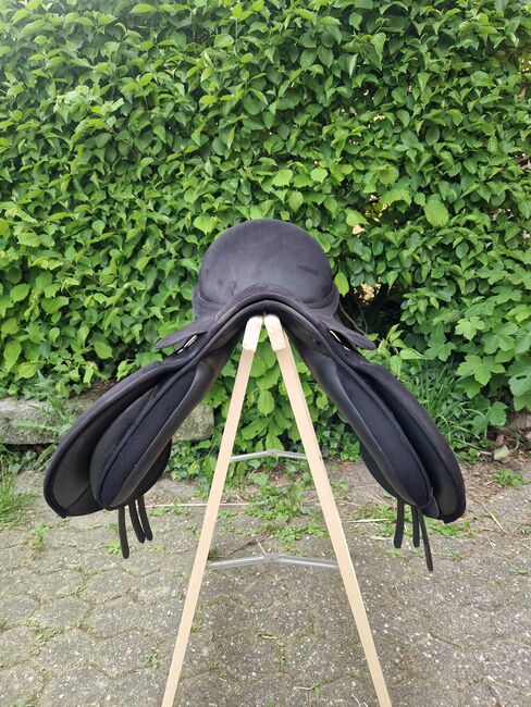 Claridge House (CH) Dressursattel 16,5, Claridge House, Helene, Dressage Saddle, Wachtberg, Image 2