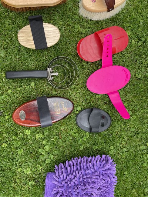 Putzbox pink mit Inhalt, Unterschiedlich , Julia Schmidt, Grooming Brushes & Equipment, Lippstadt, Image 8