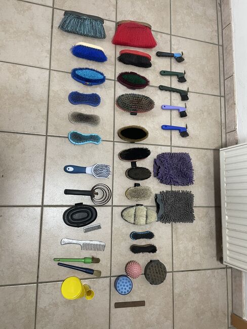 Putzsachen, Sophie, Grooming Brushes & Equipment, Parkstein