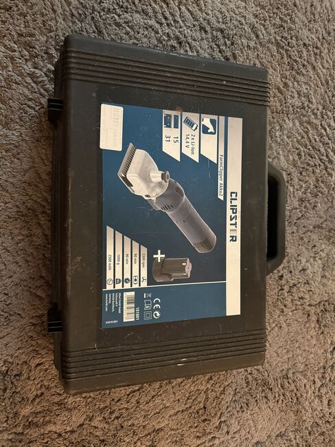 CLIPSTR FarmClipper Akku2 Schermaschine - kaum benutzt - 2 Akkus, Celina, Książki, Krefled 