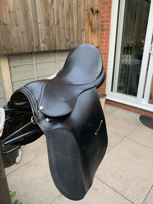 Cob Saddle, Michaela Davies, All Purpose Saddle, Macclesfield, Image 3