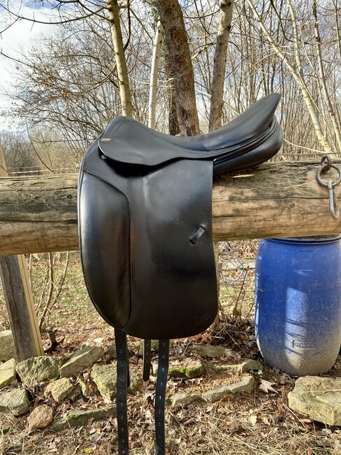 Cobra Dressursattel 18“, Cobra, Annabella, Dressage Saddle, Tübingen 