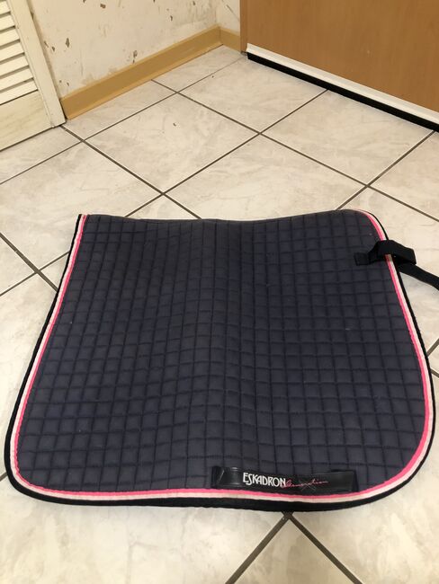 Sammelauflösung Eskadron, Eskadron , Celine , Dressage Pads, Kefenrod , Image 2