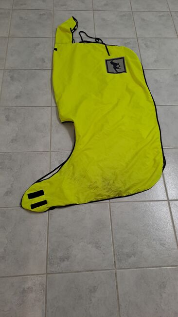 Rückenprotektor Comparell, Leucht - Regennierendecke, Felix Bühler, Conny, Safety Vests & Back Protectors, Grosswangen, Image 2